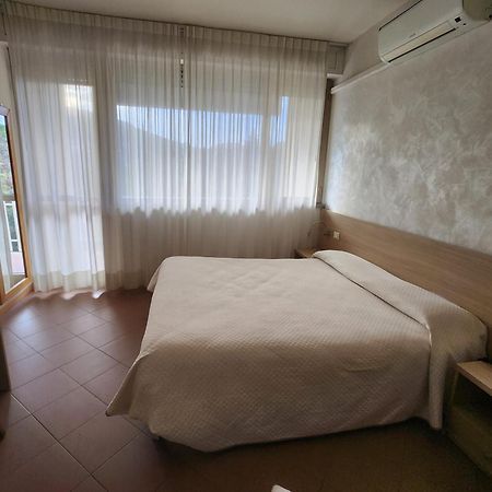 Albergo Nyers Perugia Buitenkant foto