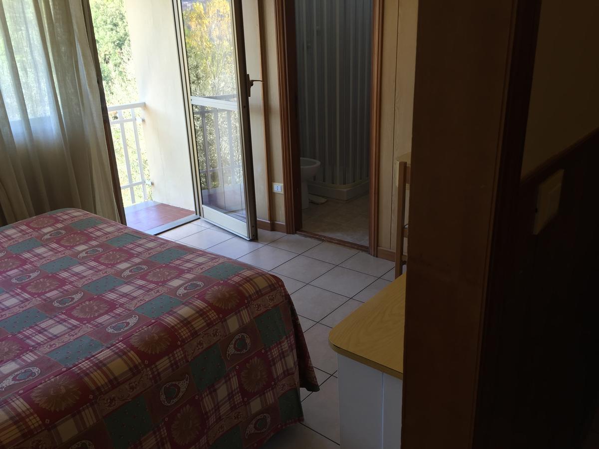 Albergo Nyers Perugia Buitenkant foto
