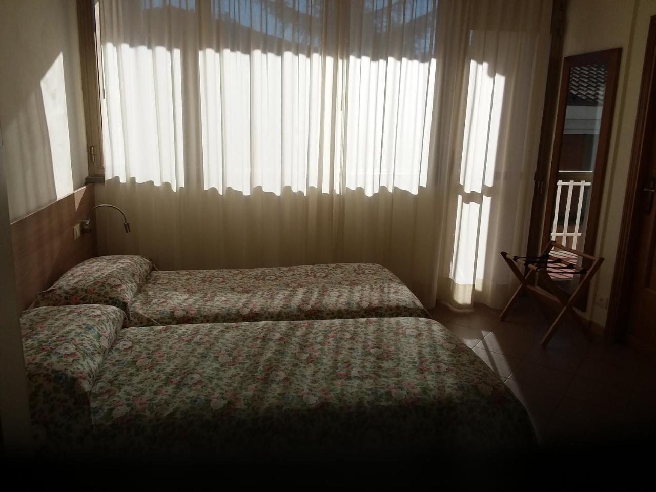Albergo Nyers Perugia Buitenkant foto